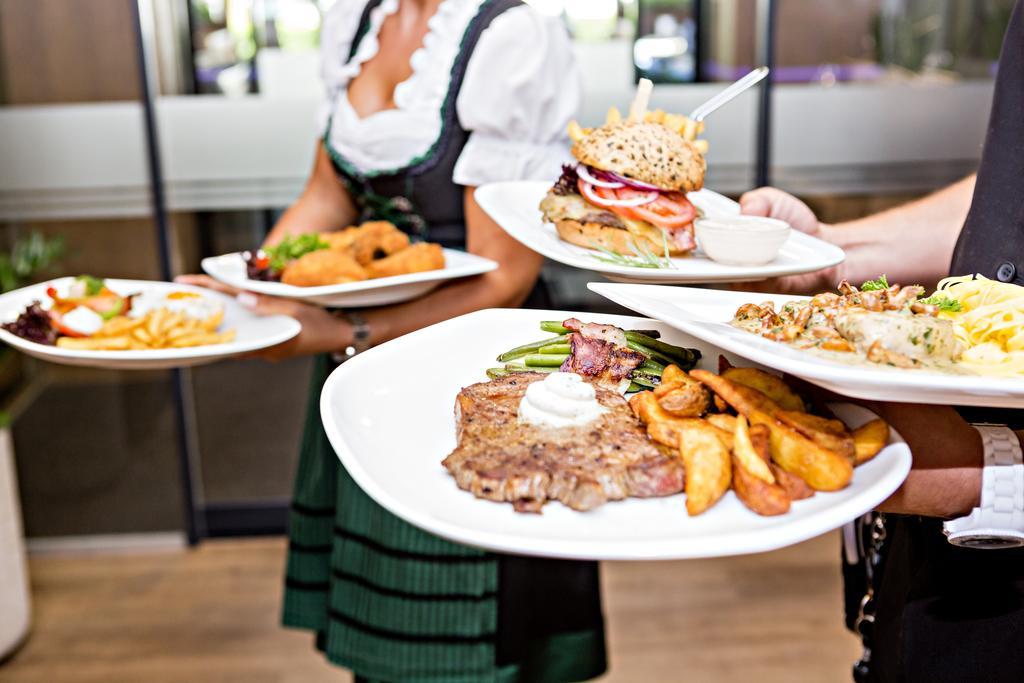 Urdlwirt - Hotel & Restaurant Unterpremstätten Esterno foto